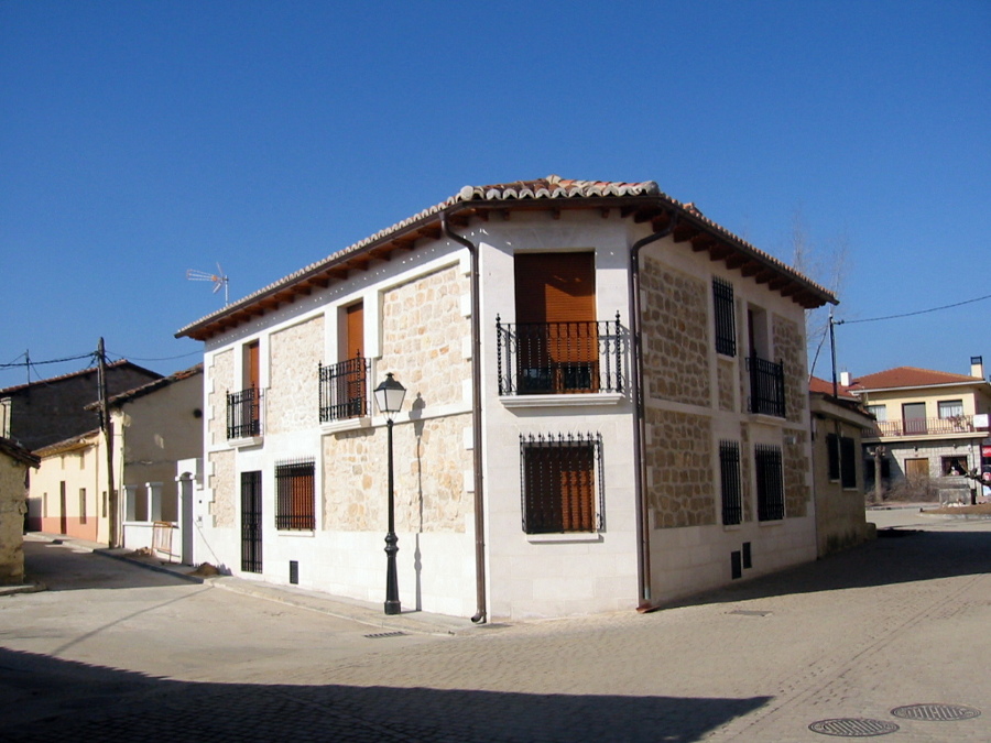 VIV UNIFAMILIAR TORRELAGUNA ( madrid)