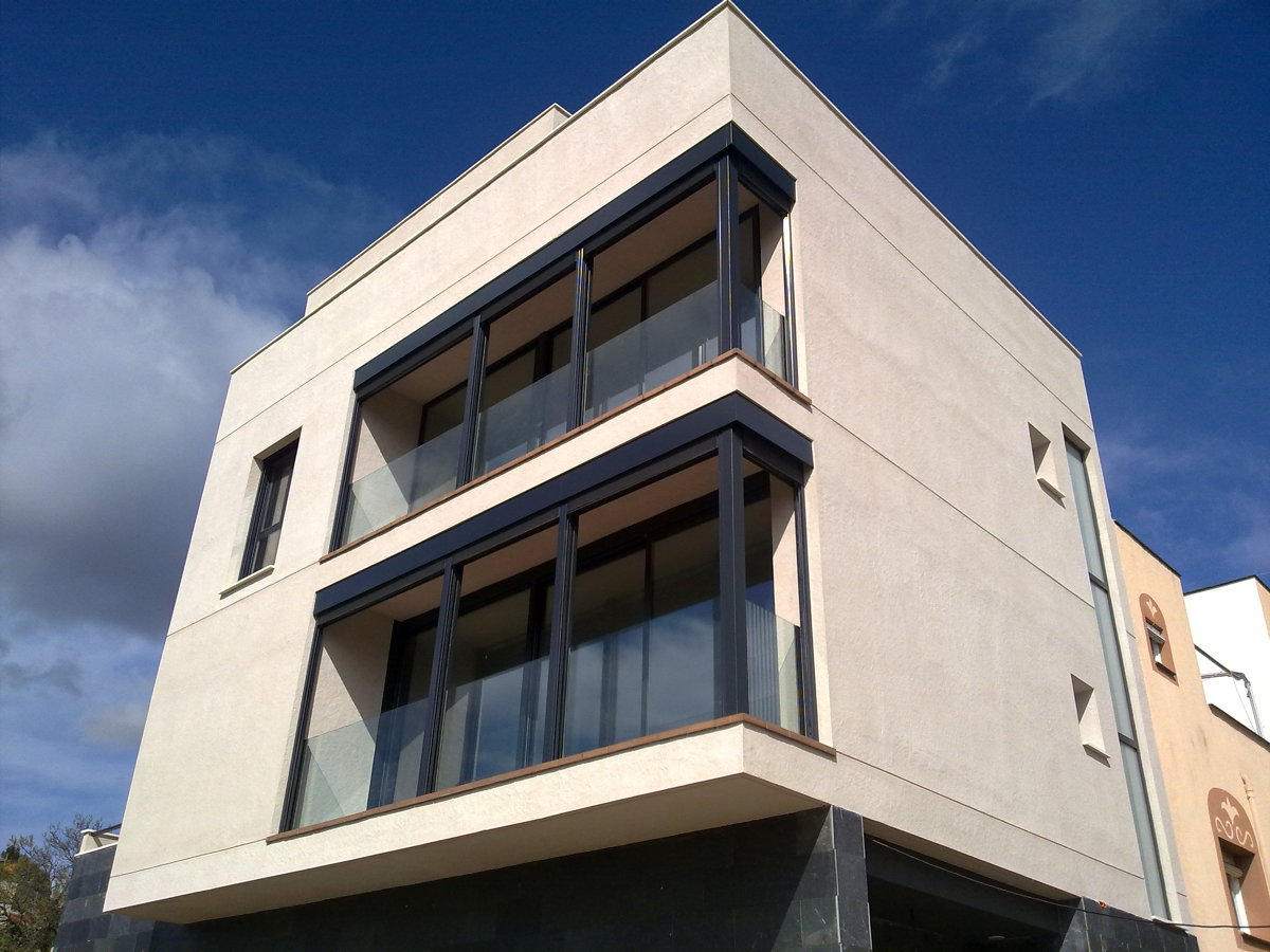 VIVIENDA UNIFAMILIAR 