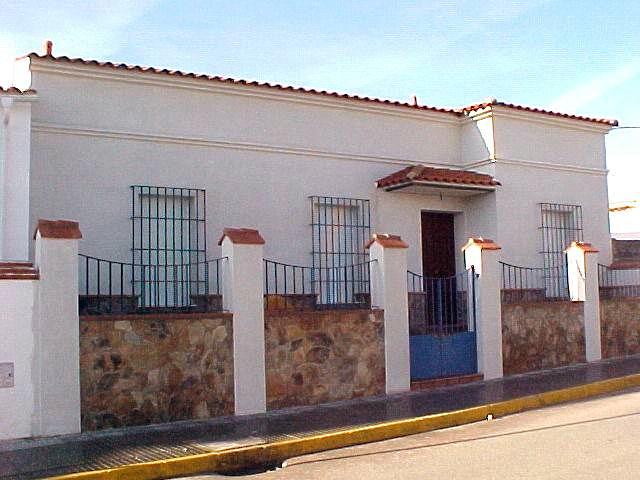 VIVIENDA UNIFAMILIAR