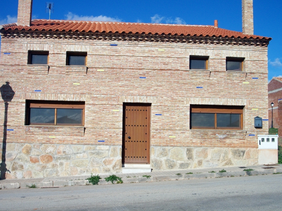 VIVIENDA UNIFAMILIAR 