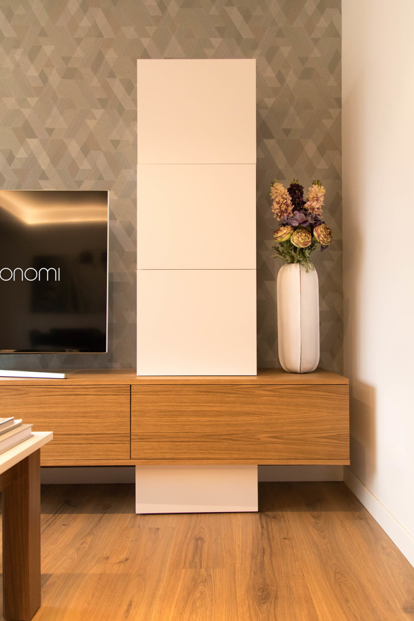 Detalle mueble TV a medida