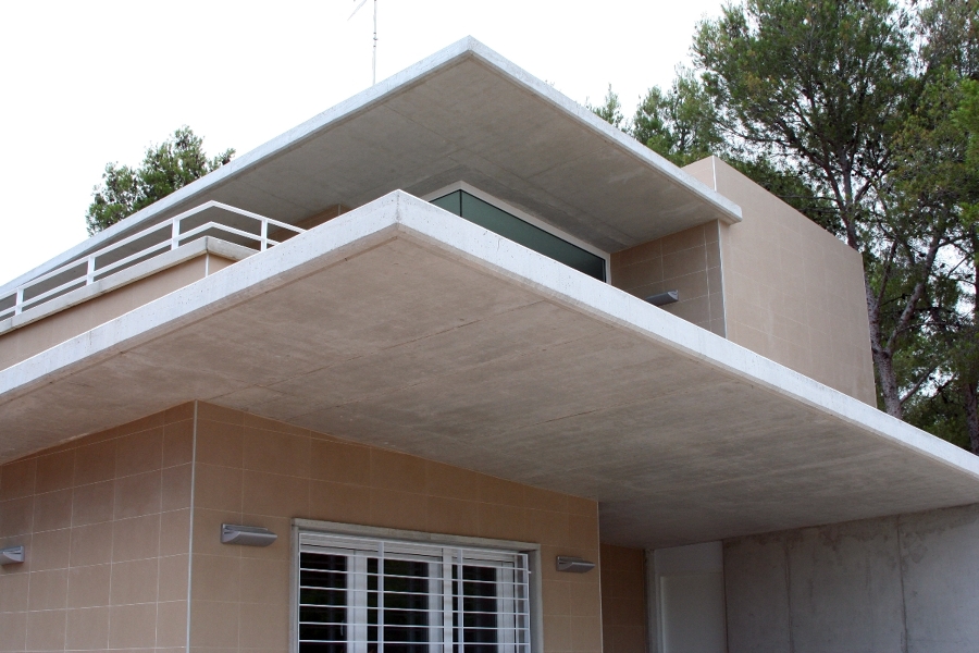 voladizo regulan entrada luz-calor