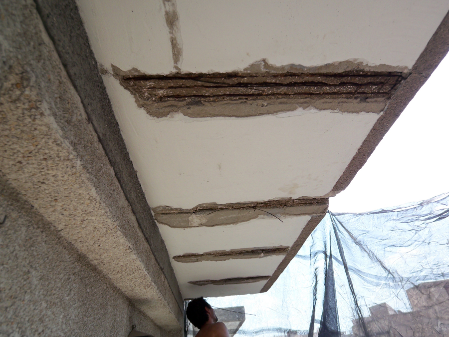 Volado de balcón en Elche