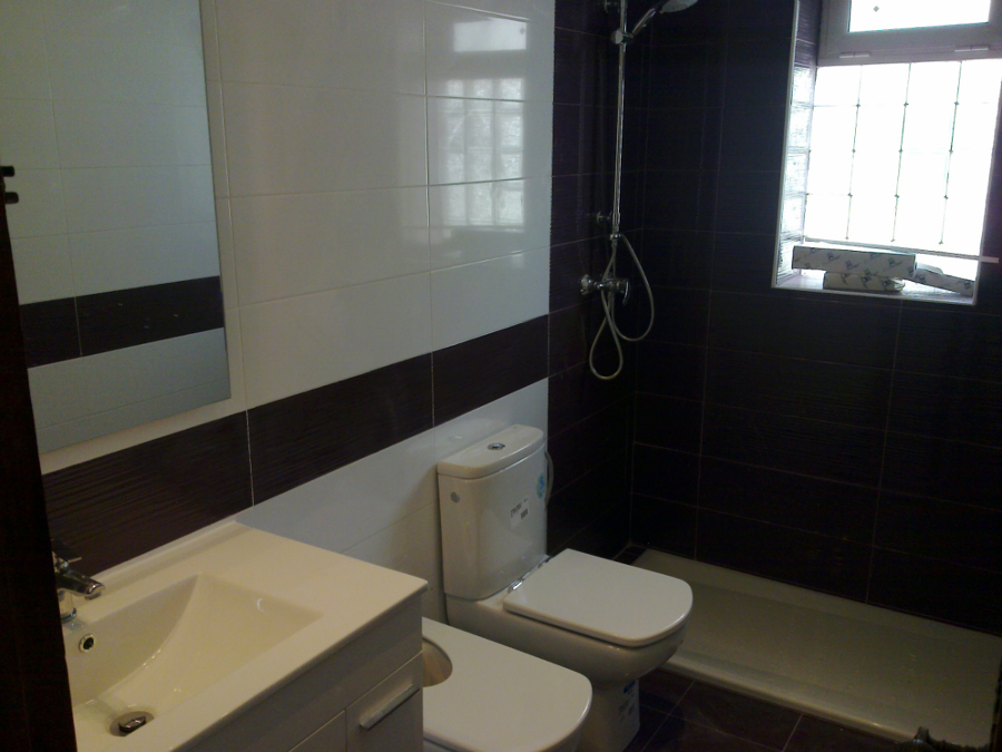 W.C COMPLETO EN CALAFELL