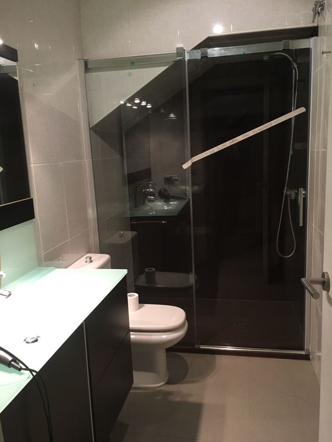 CAMBIO DE BAÑERA POR DUCHA.