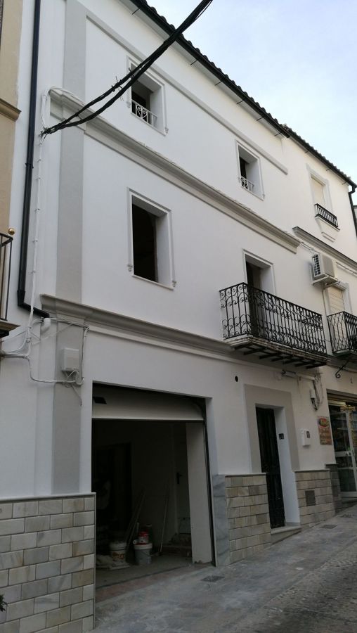 FACHADA VISTA DERECHA