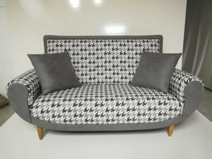 Tapizado sillón retro