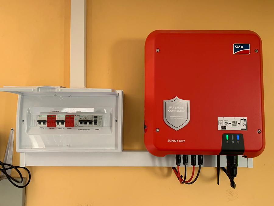 Instalación con inversor SMA