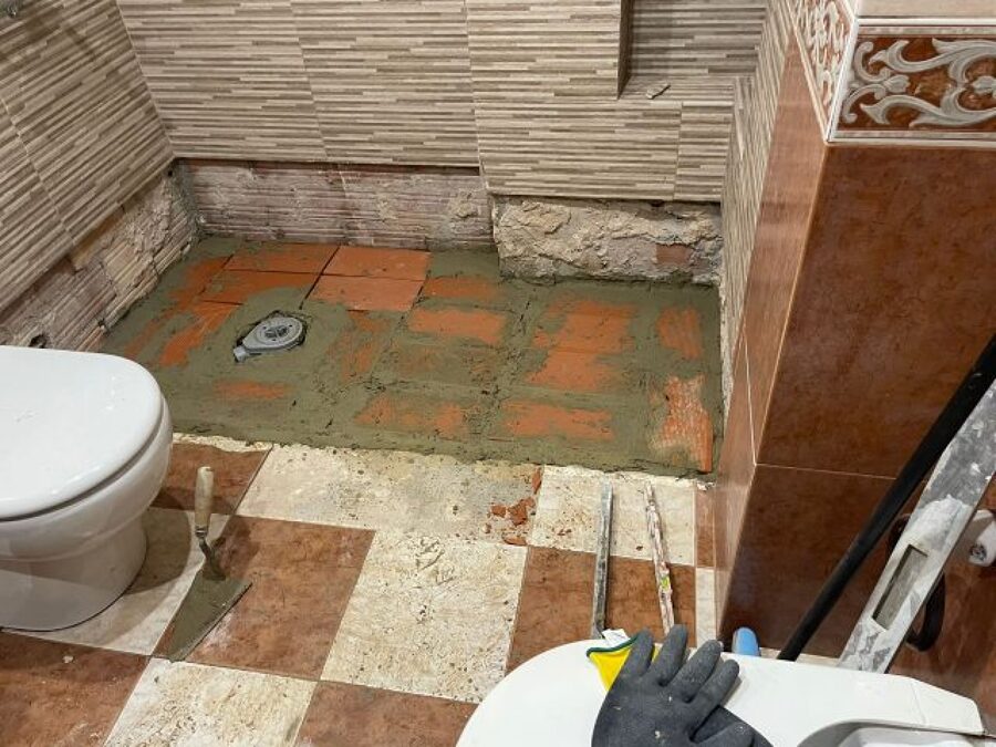 listo para montar el plato de. ducha