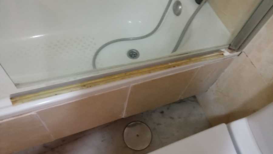 Arreglo mampara baño