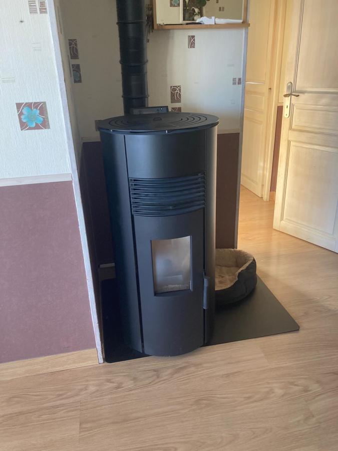 Instalacion de una estufa de pellets por 1 Euros