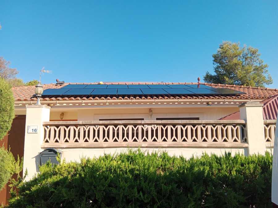 Instalación Santa PonÇa  (foto 1)