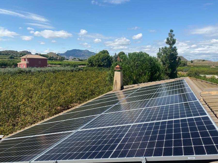 fotovoltaica coplanar en chalet