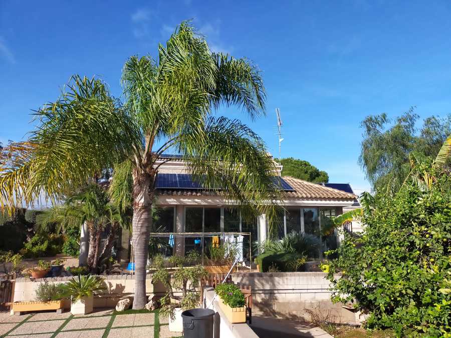 Instalación fotovoltaica San Antonio Benagever