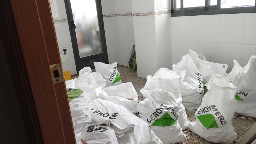 Recogida de escombro para retirada