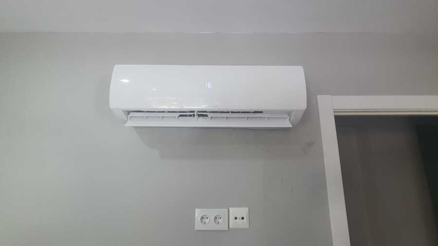 Aire acondicionado tipo split.