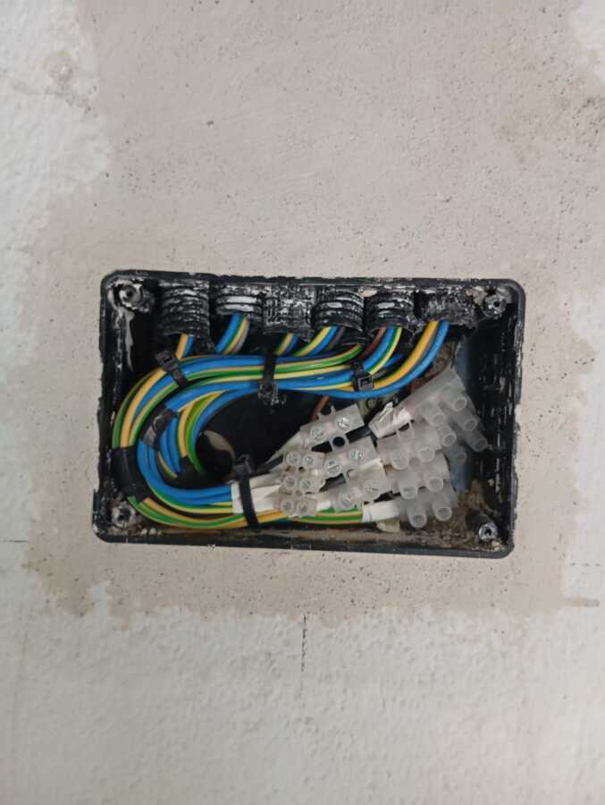 Caja de derivación