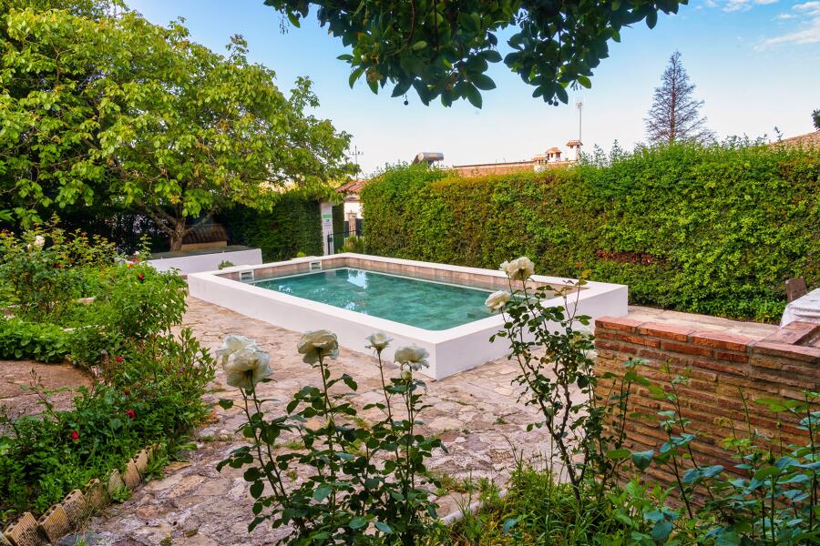 Una piscina que eleva el valor y el encanto de cualquier propiedad