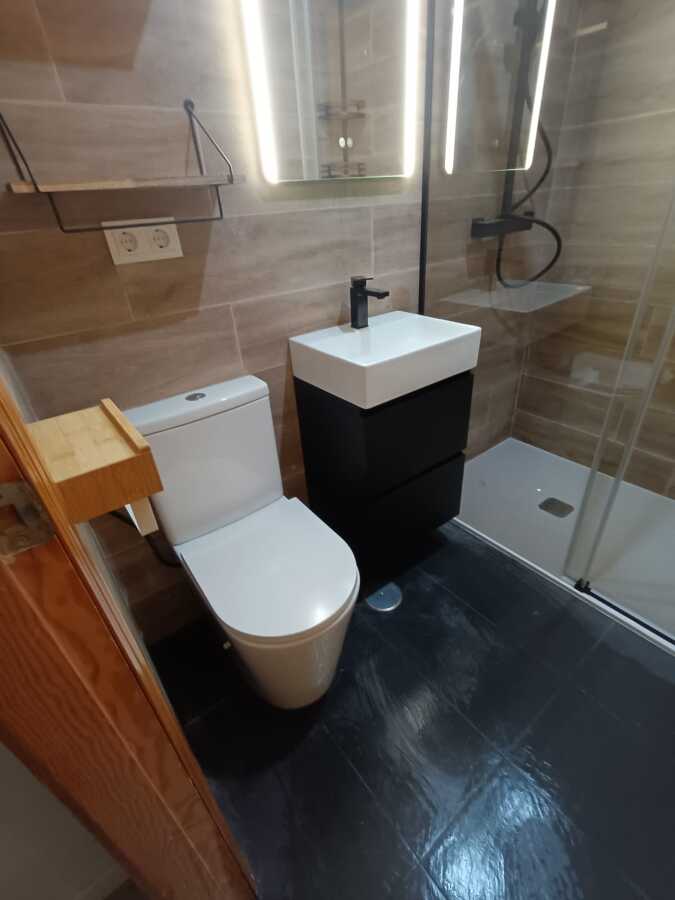 BAÑO COMPLETO REFORMADO