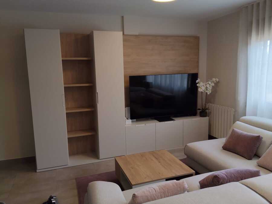 LIBRERÍA DE SALÓN A MEDIDA