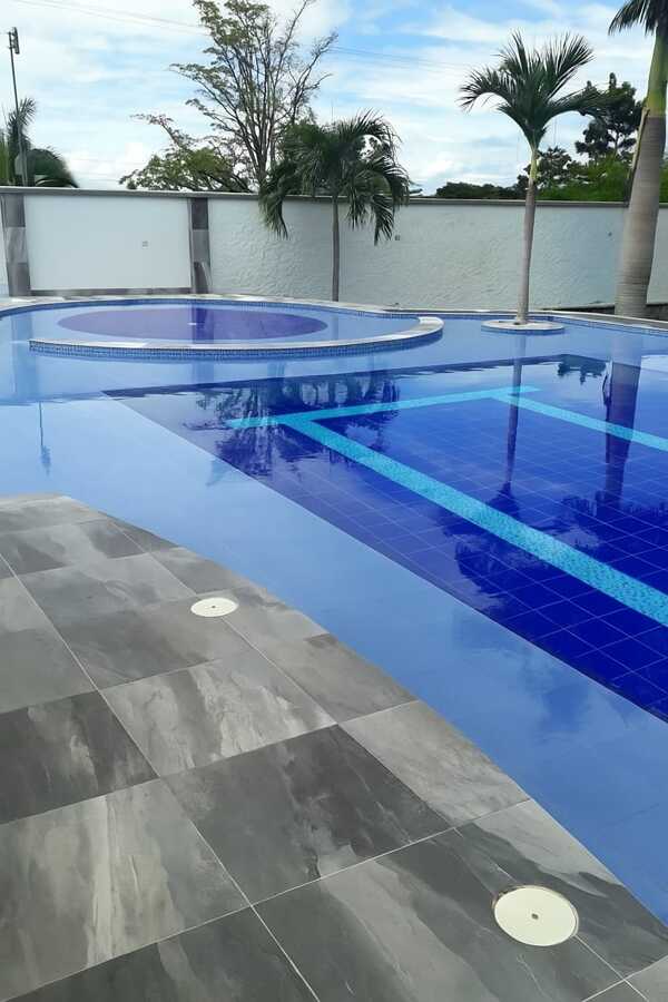 Construcción de piscina