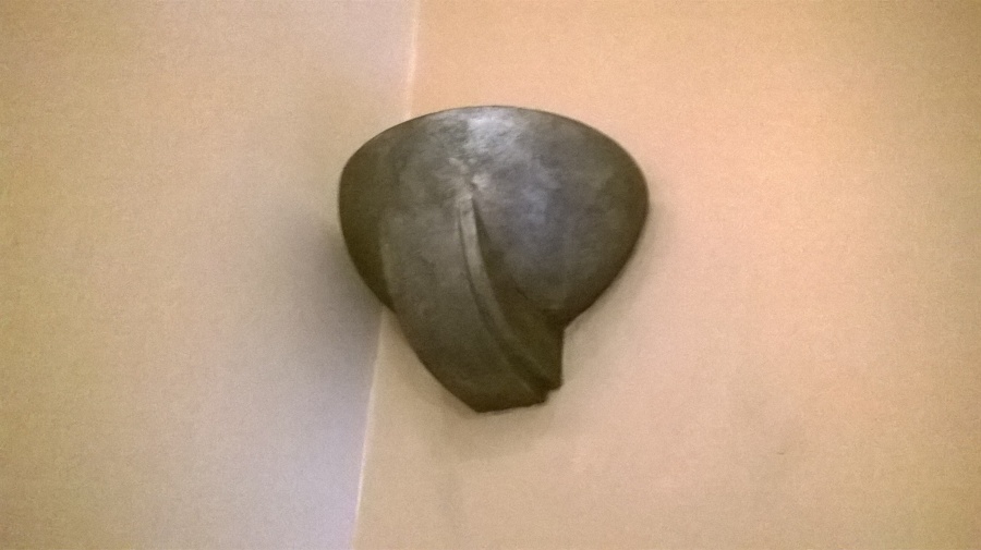 Luminaria artesana con efecto metálico