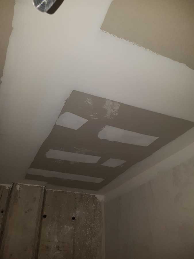 Pladur en local comercial