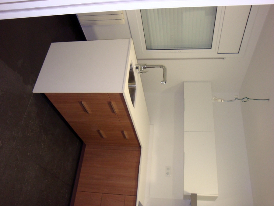 YOLANDA-CARLES, C/ FREDERIC SOLÉ