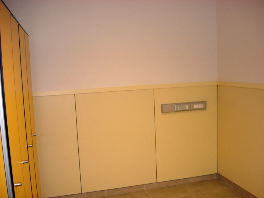 Zocalo de melamina en habitación 