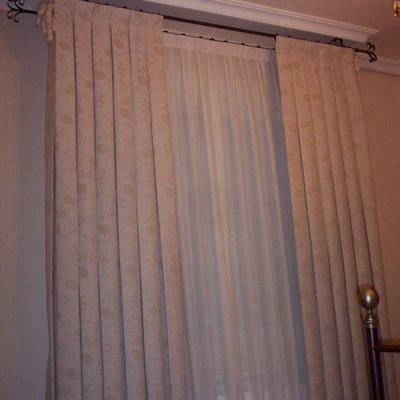 cortinas y visillo en barra
