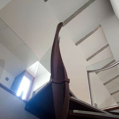 Escalera hacia altillo