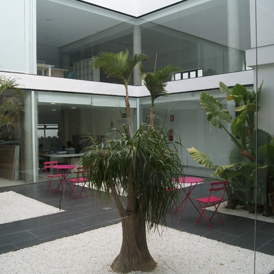 EDIFICIO DE OFICINAS