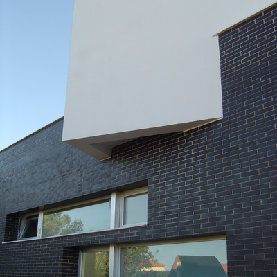 VIVIENDA UNIFAMILIAR