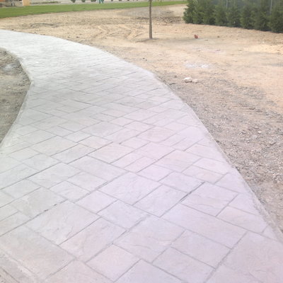 PASEO EN URBANIZACION