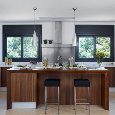 Cocina con isla central