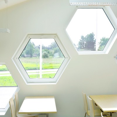 Ventanas exagonales