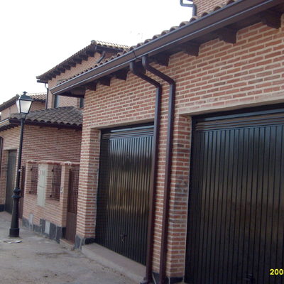 10 VIV. EN ALDEANUEVA DE S. BARTOLOME