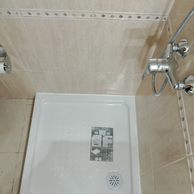 Colocación de un plato de ducha