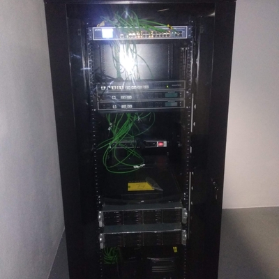 Montaje de muebles de rack