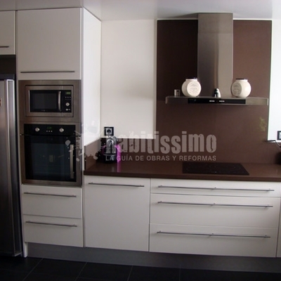 mueble cocina lacado en blanco
