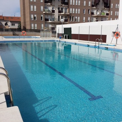 MANTENIMIENTO DE PISCINAS