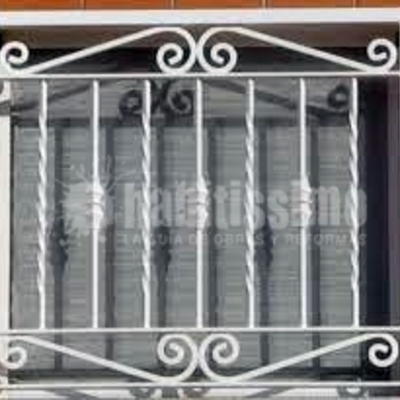 Carpintería Metálica, Puertas Automáticas, 24 Horas