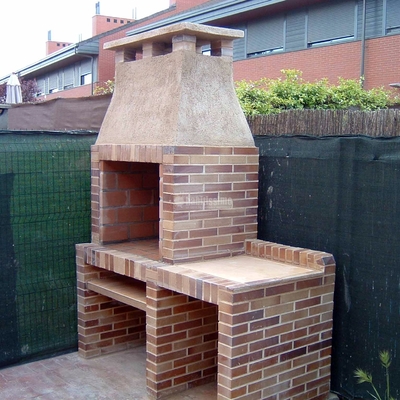 Albañiles, Muros Ladrillo Visto, Barbacoas Obra