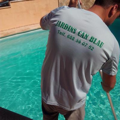 Limpieza de piscinas 