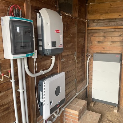 Hibridacion con Fronius Gen24 y Baterías BYD