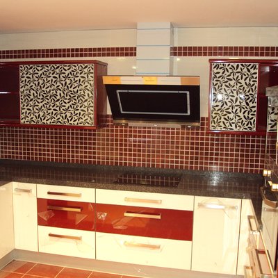 Reformas Viviendas, Construcciones Reformas, Cocinas Baños