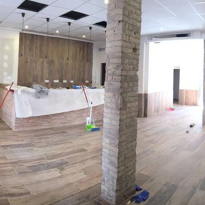 PROYECTO DE REFORMA Y ACONDICIONAMIENTO DE LOCAL