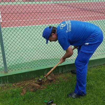 Trabajos para instalación de sistema de riego.