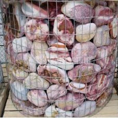 Jardineros, Cantos Rodados, Decoración