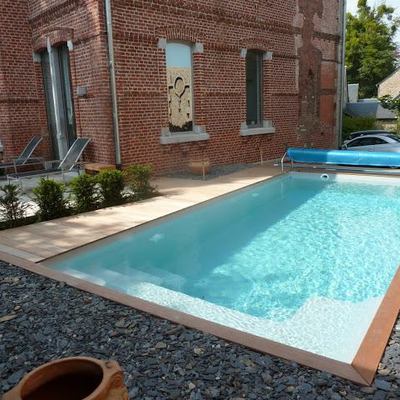 Piscina iGUi modelo Lagos